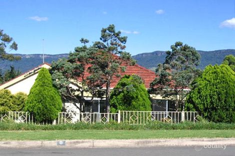 8 Amaral Ave, Dapto, NSW 2530