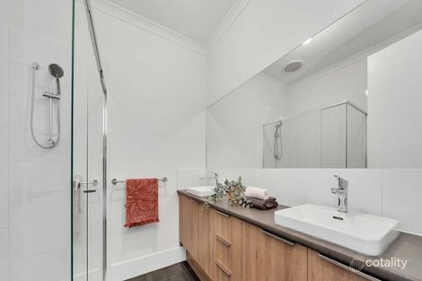 Property photo of 8 Pollifrone Close Angle Vale SA 5117