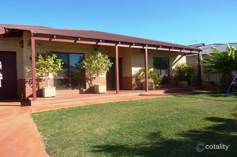 8 Cox Cl, Baynton, WA 6714