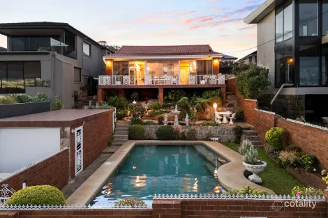 Property photo of 8 Moore Street Clontarf NSW 2093