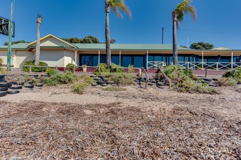 17 Laycock Ct, Commissariat Point, SA 5700