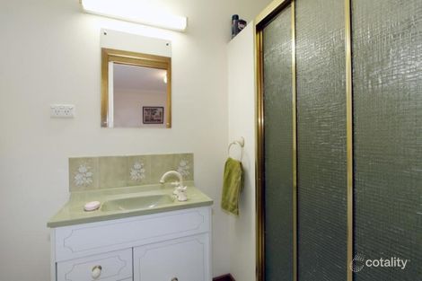 Property photo of 8 Wright Court Sale VIC 3850