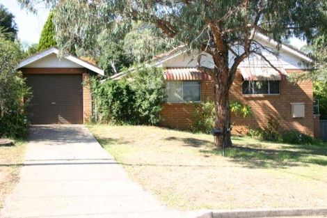 27 Throsby Way, Ambarvale, NSW 2560