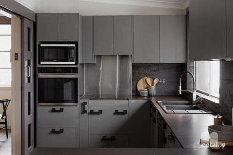 Property photo of 6 Croudace Road Tingira Heights NSW 2290