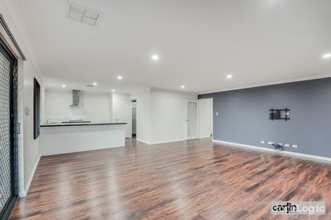 Property photo of 3/27 Apium Mews Lake Coogee WA 6166