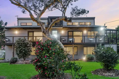 Property photo of 16 Grandview Parade Hill Top NSW 2575