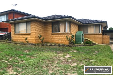 24 Lugarno Ave, Leumeah, NSW 2560
