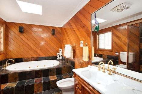 Property photo of 133 Osborne Parade Warilla NSW 2528