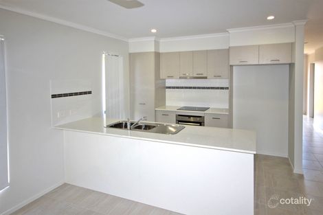 Property photo of 23 Yass Circuit Kelso QLD 4815