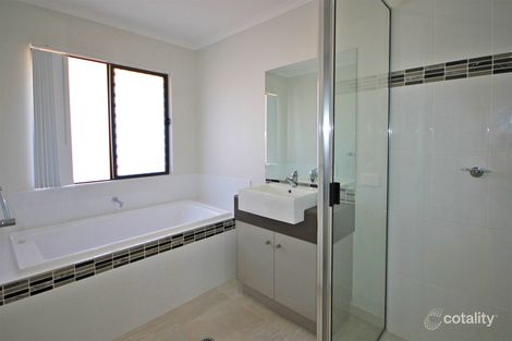 Property photo of 23 Yass Circuit Kelso QLD 4815