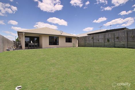 Property photo of 4 Azure Court Deebing Heights QLD 4306