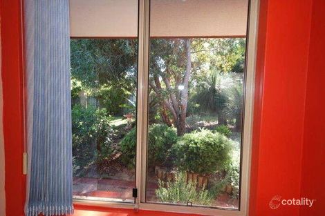 Property photo of 25 Taylor Close Leda WA 6170