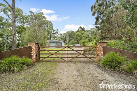 75 Old Baker Rd, Wandin East, VIC 3139