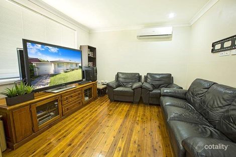 Property photo of 12 Hatchinson Crescent Jamisontown NSW 2750