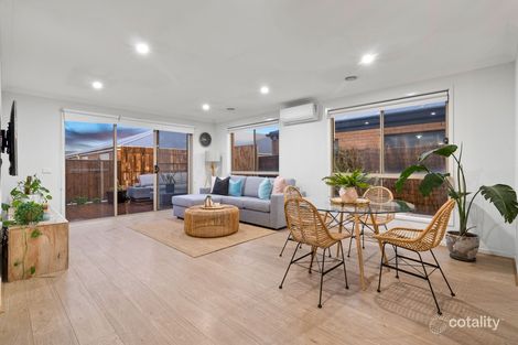 Property photo of 49 Blackhazel Crescent Clyde North VIC 3978