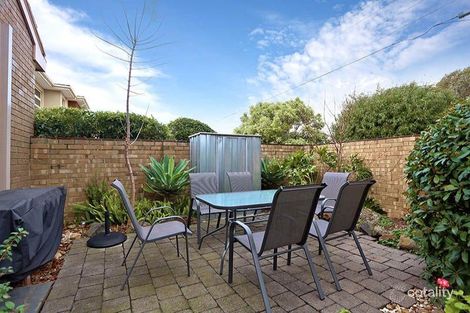 Property photo of 1/32 Gladstone Parade Glenroy VIC 3046