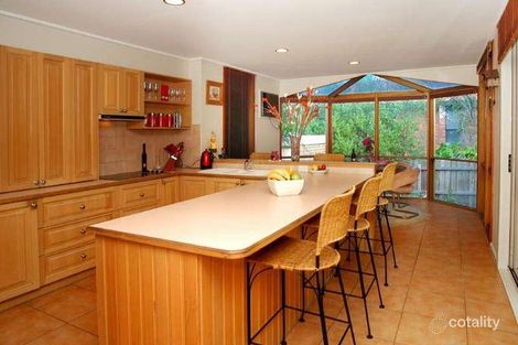 Property photo of 2 Conifer Place Templestowe Lower VIC 3107