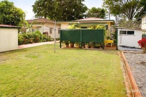 Property photo of 15 Prince Edward Parade Redcliffe QLD 4020