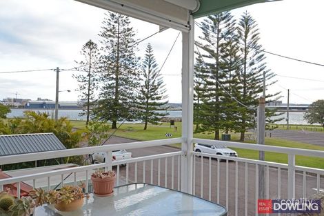 6 Punt Rd, Stockton, NSW 2295