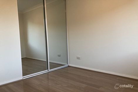 Property photo of 21 Fergusson Street Glenfield NSW 2167