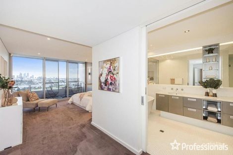 Property photo of 1801/30-44 The Circus Burswood WA 6100