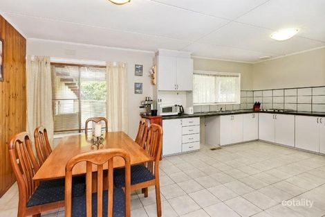 Property photo of 5 Park Boulevard Ferntree Gully VIC 3156