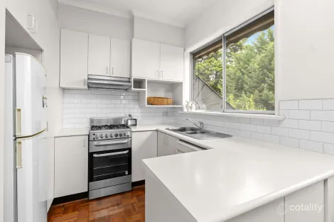 Property photo of 3 Cleve Road Pascoe Vale South VIC 3044