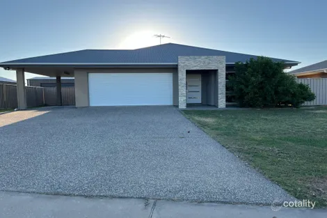 21 Lauren Dr, Emerald, QLD 4720