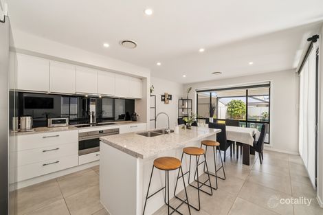 Property photo of 43 Prince Edward Parade Redcliffe QLD 4020