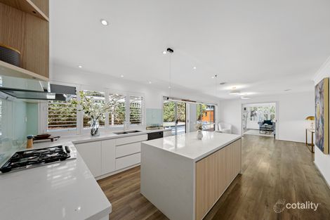 Property photo of 31 Castricum Place Ferntree Gully VIC 3156