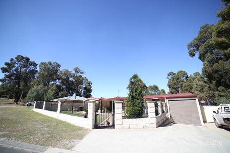 Property photo of 2 Howie Place Collie WA 6225