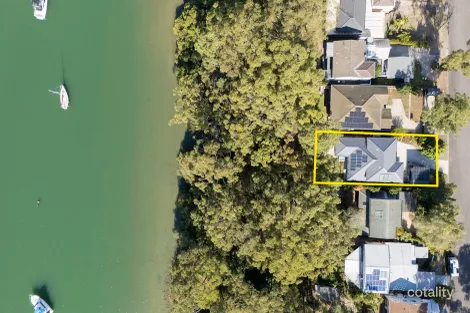 Property photo of 61 James Scott Crescent Lemon Tree Passage NSW 2319