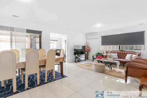 Property photo of 77 Caversham Drive Pakenham VIC 3810