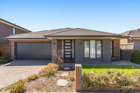 12 Huskie St, Clyde North, VIC 3978