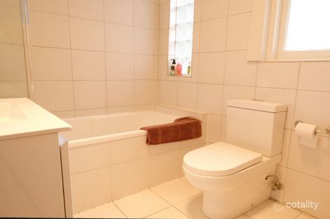 Property photo of 2/11 Ormond Esplanade Elwood VIC 3184