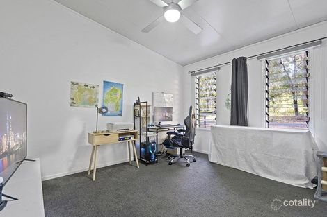 Property photo of 38 Dempsey Street Russell Island QLD 4184