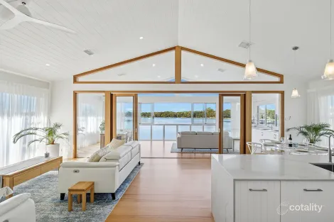 Property photo of 4 Pomona Place Tanilba Bay NSW 2319