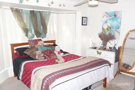 Property photo of 4 Petrie Close Redbank Plains QLD 4301