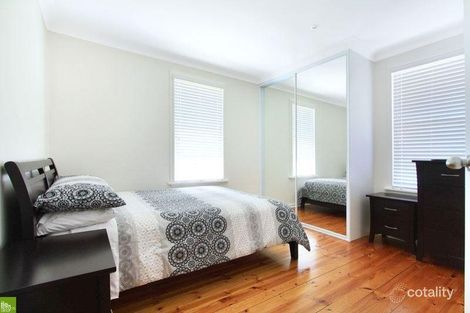 Property photo of 48 Galong Crescent Koonawarra NSW 2530