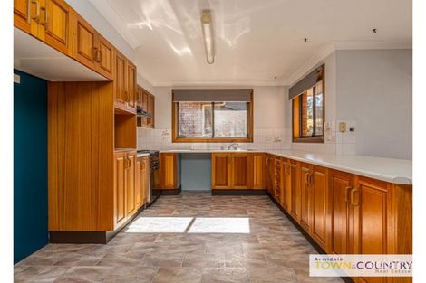 Property photo of 3 Hughes Place Armidale NSW 2350