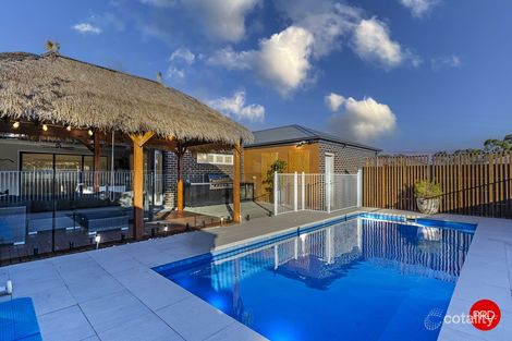 Property photo of 6 Brudian Drive Strathfieldsaye VIC 3551