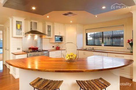 Property photo of 11 Wattle Court Wodonga VIC 3690