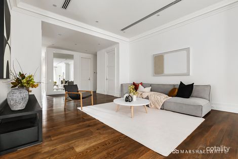 Property photo of 2/82 Mathoura Road Toorak VIC 3142