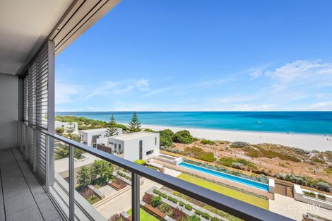 Property photo of 18/21 Ocean Drive North Coogee WA 6163