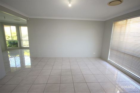 Property photo of 19 James House Close Singleton Heights NSW 2330