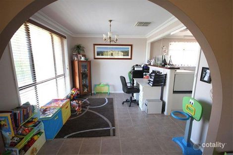 Property photo of 24 Yeo Crescent Yass NSW 2582