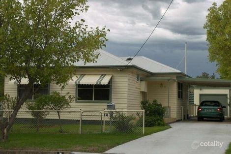 7 Cambridge St, South Tamworth, NSW 2340