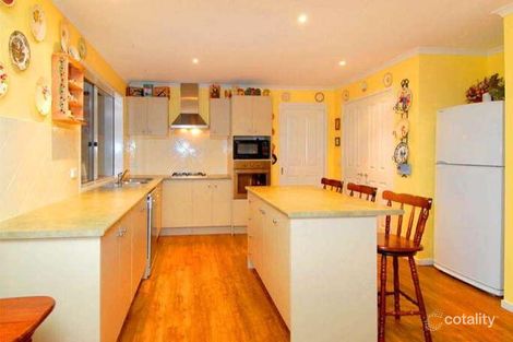 Property photo of 39 Koroneos Drive Werribee South VIC 3030