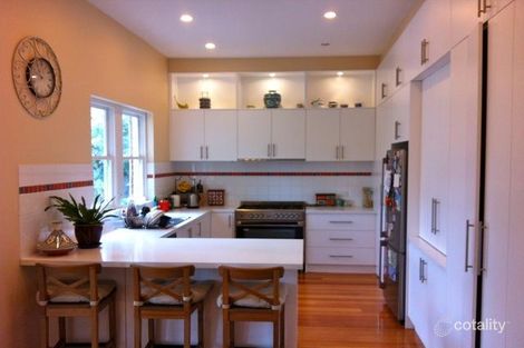 Property photo of 32 Parkside Street Elsternwick VIC 3185
