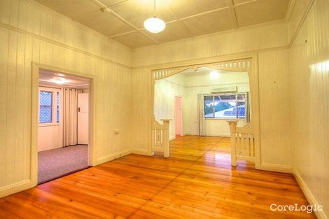 Property photo of 34 Macquarie Street Silkstone QLD 4304